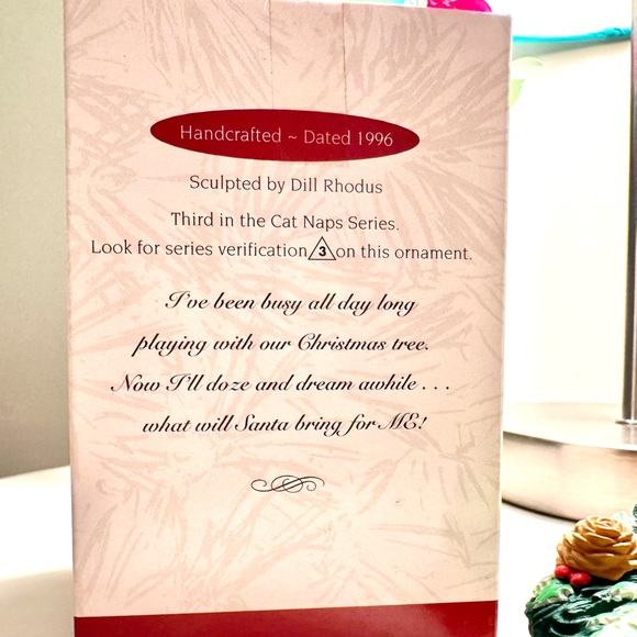 Hallmark Keepsake Ornament 1996 Cat Naps Series #3 Siamese Cat in Basket - Picture 4 of 4